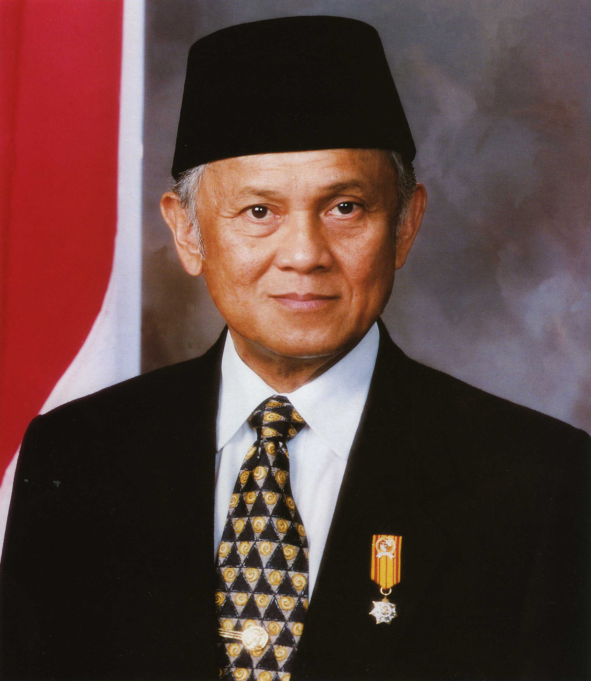 bj-habibie.jpg